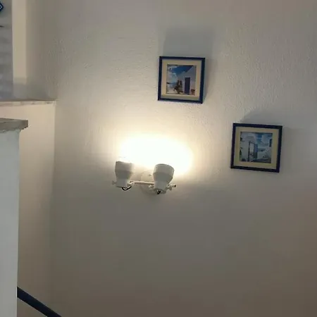 Sea & Forest-cozy With Garden & Nature Views