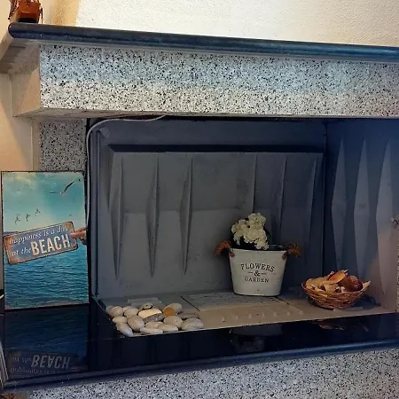 Sea & Forest-cozy With Garden & Nature Views