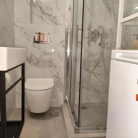 Sea & Forest-cozy With Garden & Nature Views Сasa de vacaciones *