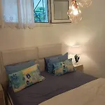 Case de vacanță Sea & Forest-cozy With Garden & Nature Views