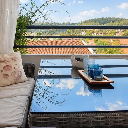 Sea & Forest-cozy With Garden & Nature Views Case de vacanță *