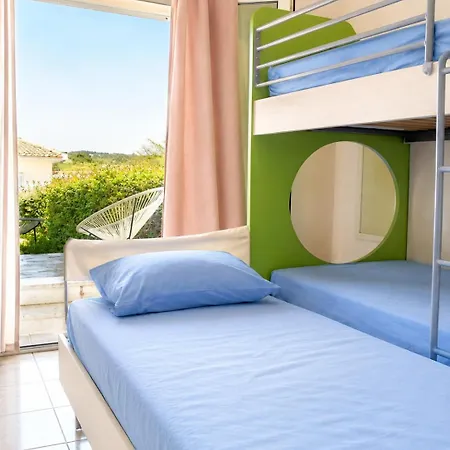 Sea & Forest-cozy With Garden & Nature Views Siviri